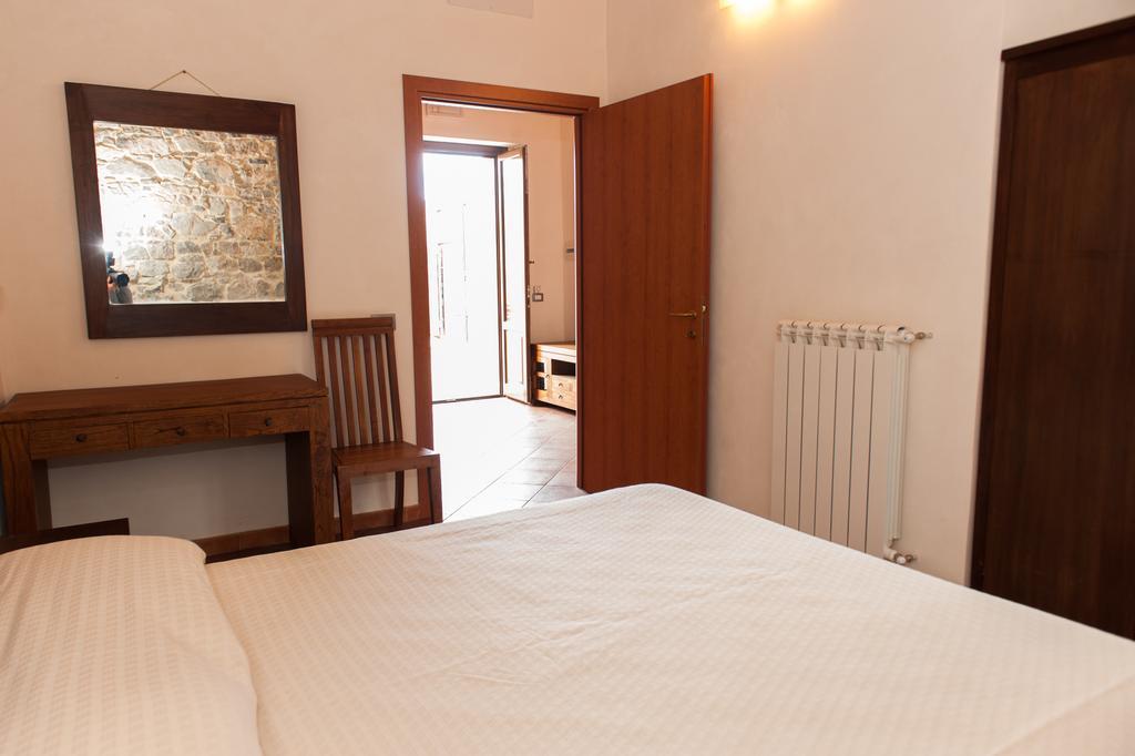 Collesano Agriturismo Case Tabarani מראה חיצוני תמונה