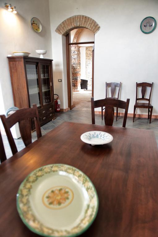 Collesano Agriturismo Case Tabarani מראה חיצוני תמונה