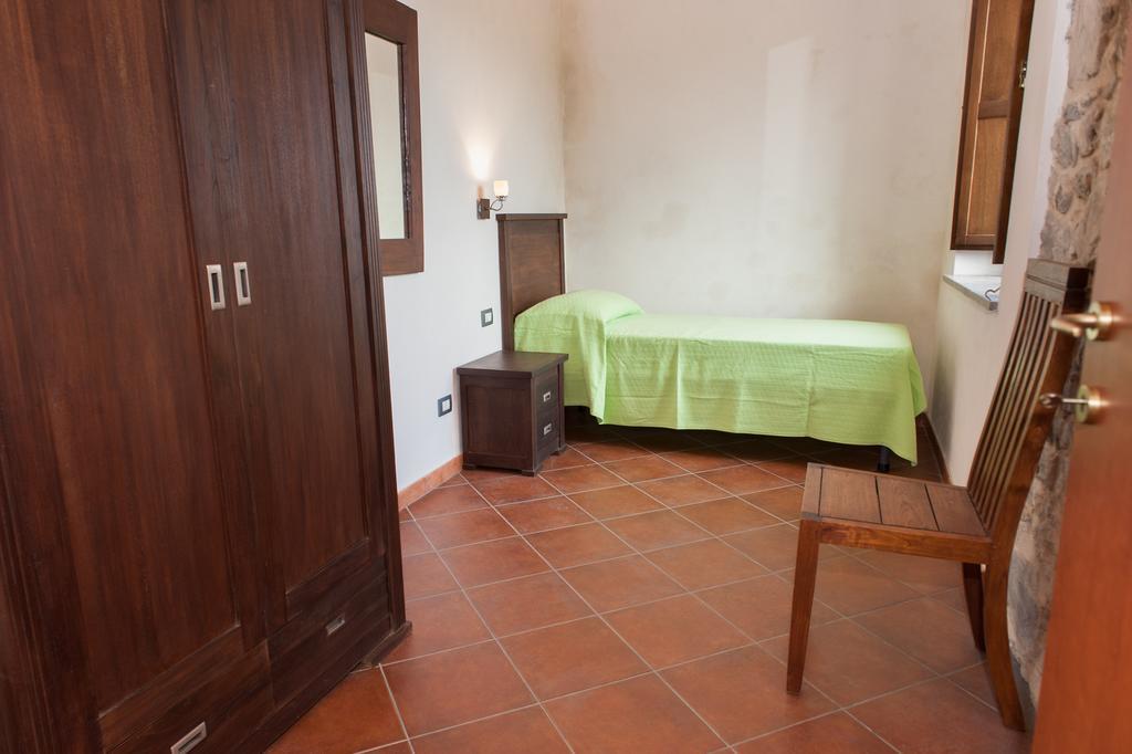 Collesano Agriturismo Case Tabarani מראה חיצוני תמונה