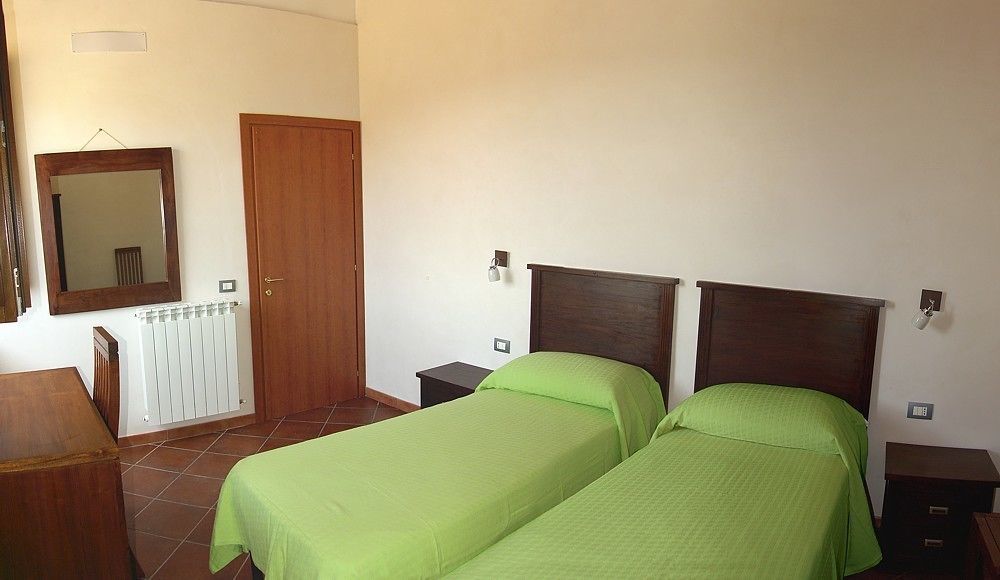Collesano Agriturismo Case Tabarani מראה חיצוני תמונה